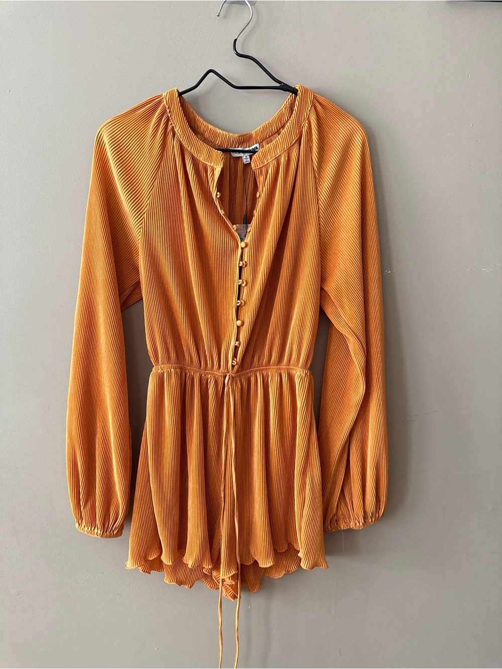 Fashion Nova Pleated Long Sleeve Romper in Small